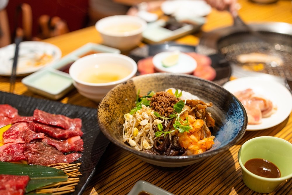 Korean,Rice,Bowl,In,Restaurant Healthy Korean Diet
